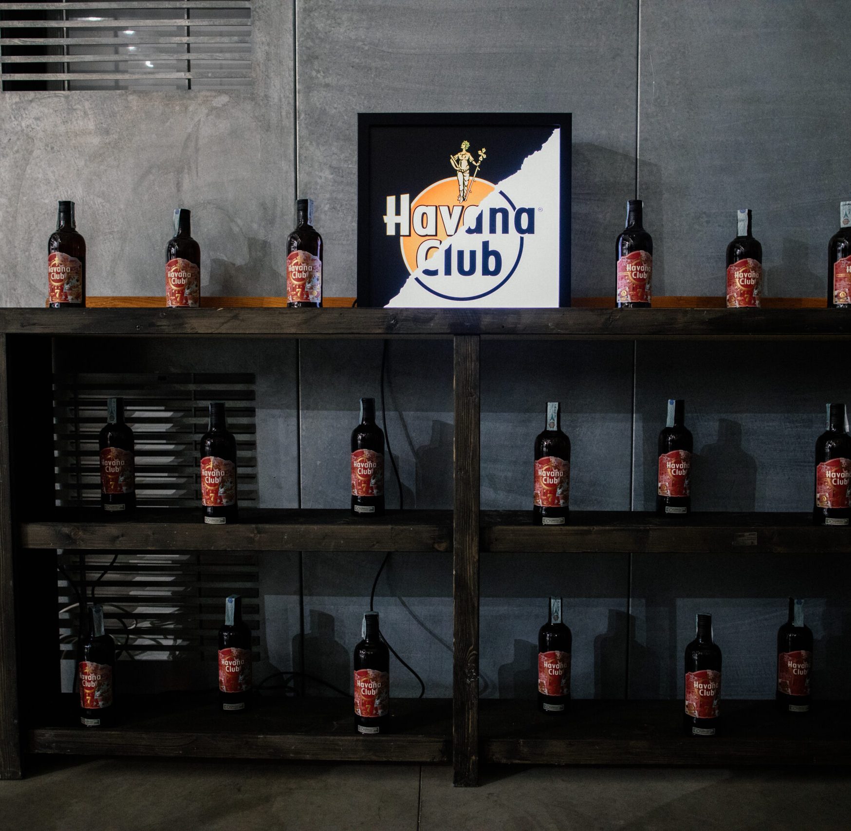 Collab Aries Arise x Havana Club limited edition bottle