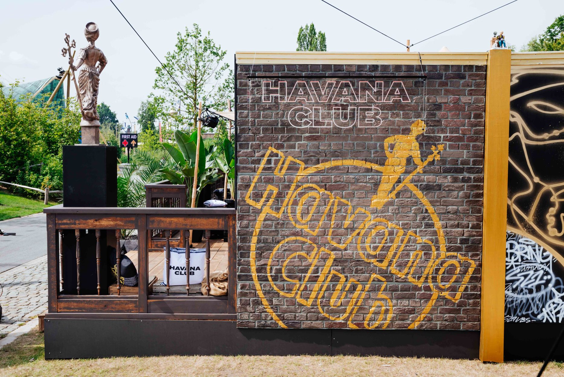 Evento Tomorrowland - entrada - Image 01