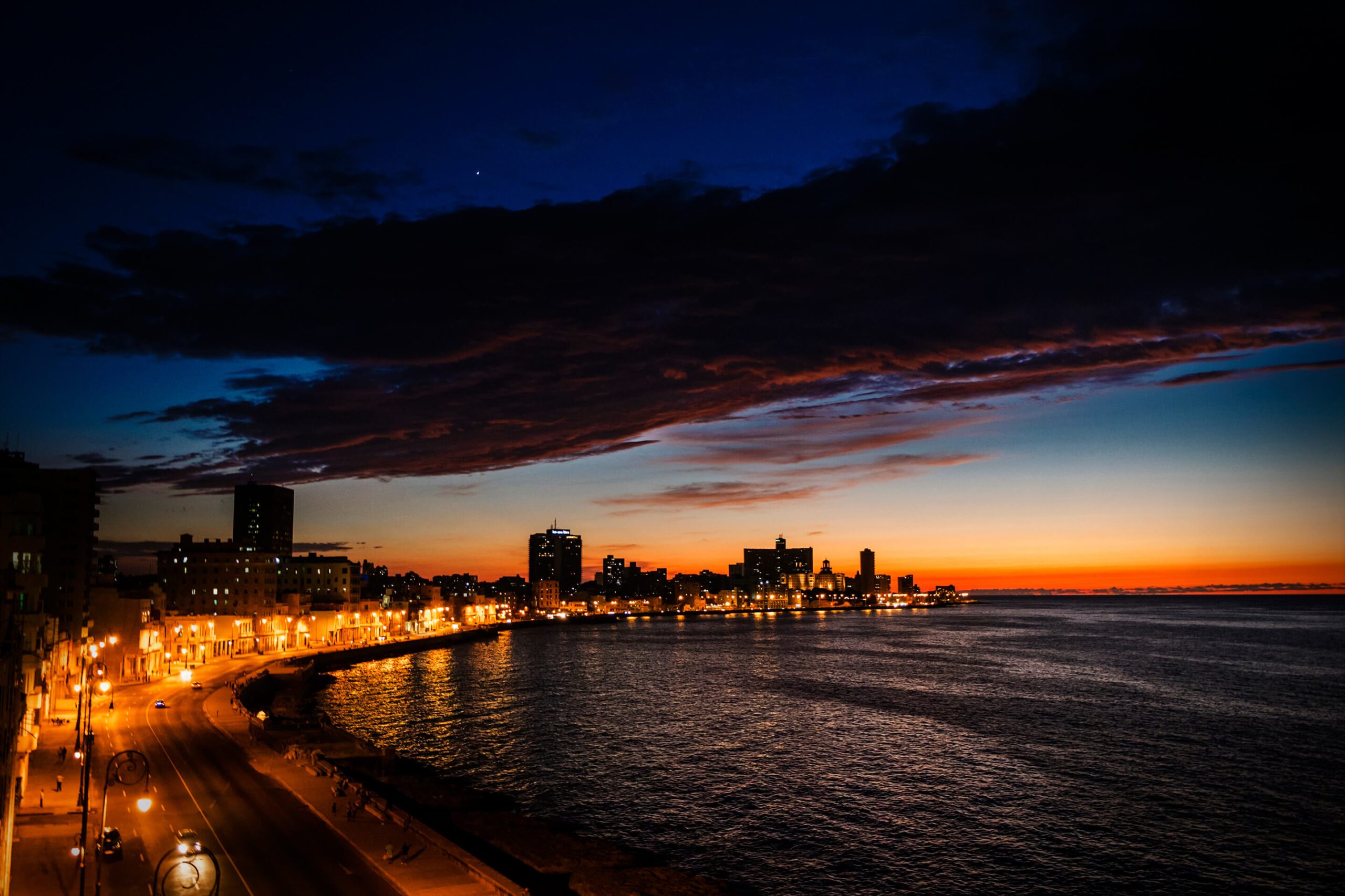 Νυχτερινή Αβάνα Malecon